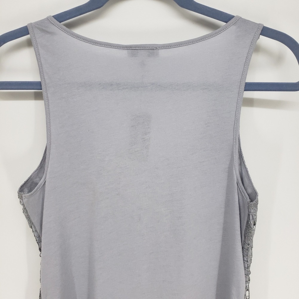 Express Metallic Crochet Tank Top Women Small Silver Scoop Neck Sleeveless New - Picture 7 of 9